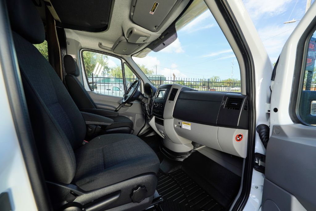2016 Mercedes-Benz Sprinter Cab Chassis Base - Photo 14
