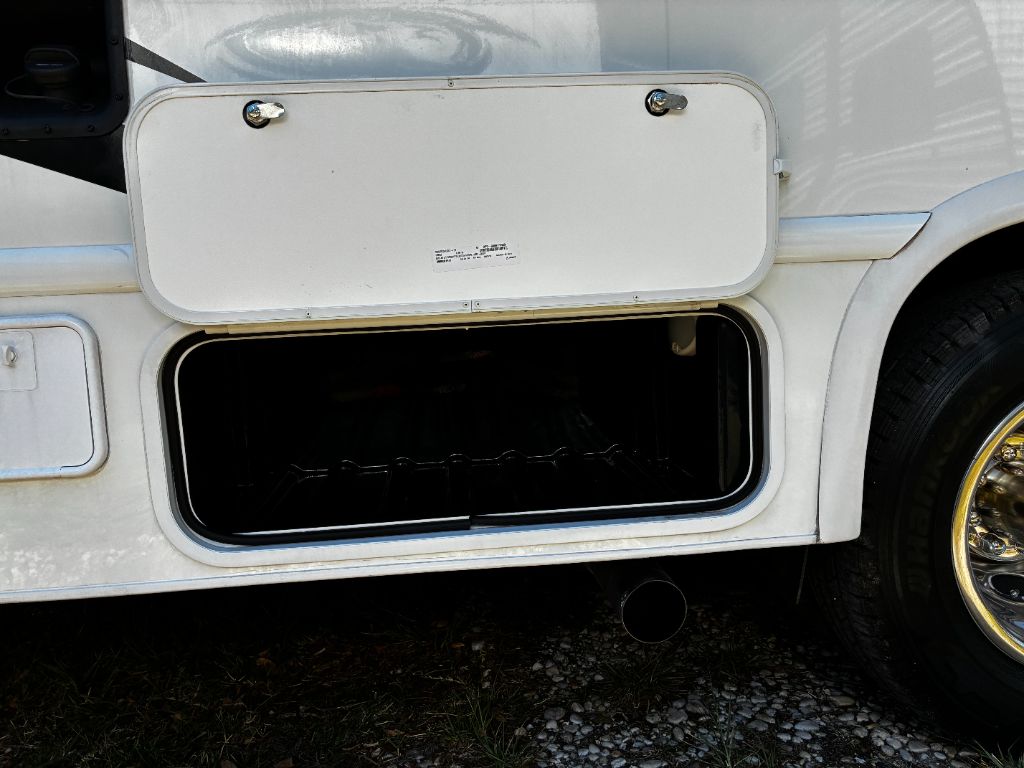 2023 Ford E-Series Cutaway Base - Photo 73