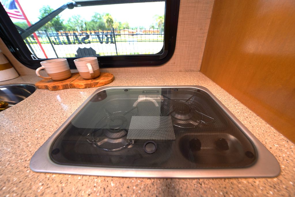 2016 Mercedes-Benz Sprinter Cab Chassis Base - Photo 44