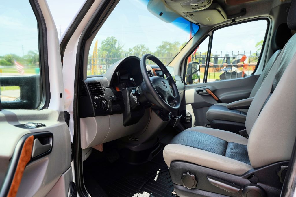 2016 Mercedes-Benz Sprinter Cab Chassis Base - Photo 27