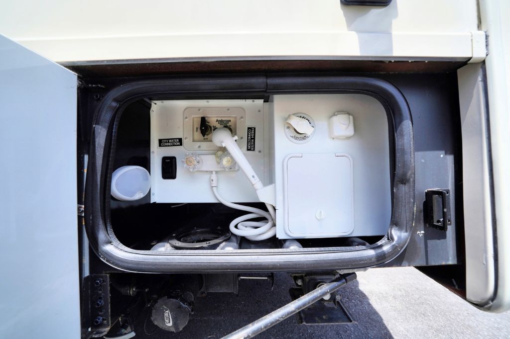 2018 Mercedes-Benz Sprinter Cab Chassis Base - Photo 25