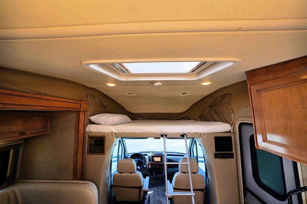 2018 Mercedes-Benz Sprinter Cab Chassis Base - Photo 33